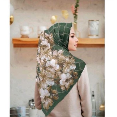 Jilbab Segi Empat 130 X130CM Motif LATEFA HIJAU