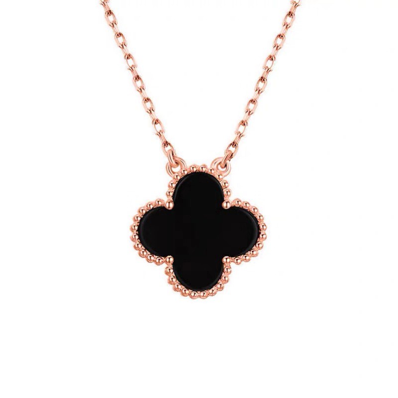 Kalung Desain Clover | Kalung Rantai Dengan Liontin Kerang Malachite Warna Putih Untuk Wanita | Kalung Rose Gold 18k | Kalung Bahan Stainless Steel | Kalung Bahan Titanium Steel | Hadiah Ulang Tahun Tahan Air Tidak Pudar