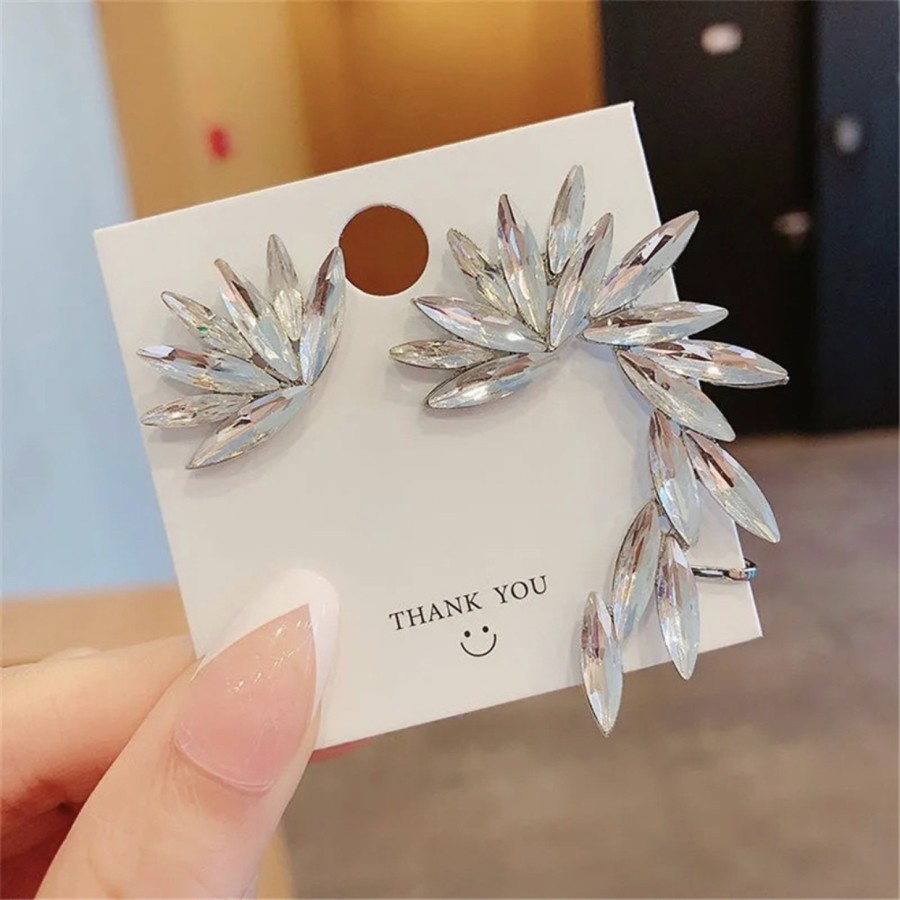 ANTING2 ZIRKON MATA2 SAYAP ASIMETRIS/ PARTY EARRING/ ANTING2 TELINGA PESTA BERLIAN IMITASI