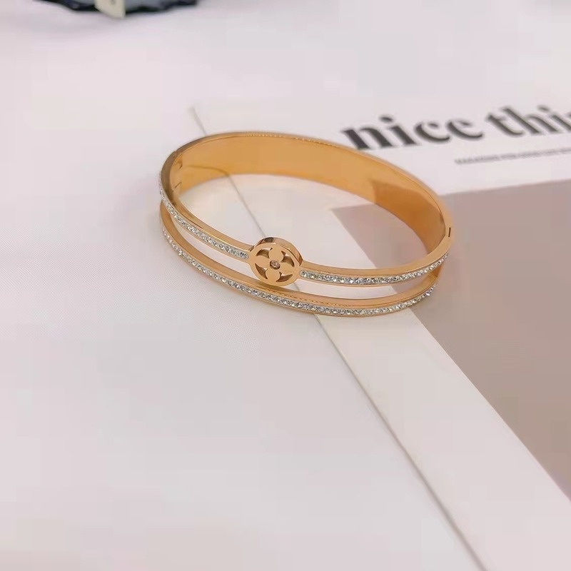 Gelang Gypsophila Bahan Titanium Steel Warna Rose Gold Gaya Eropa Amerika Untuk Wanita