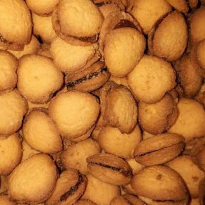 

➫ COOKIES NANAS / KUE HATI 1 KG (NASTAR LOVE) ❇