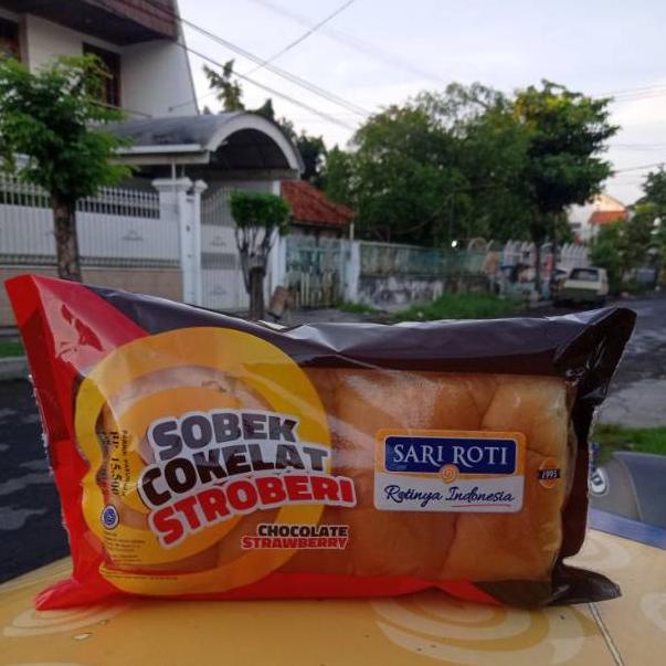 

I89 Sari Roti Sobek Coklat Setroberi PRODUCT TERLARIS ↞