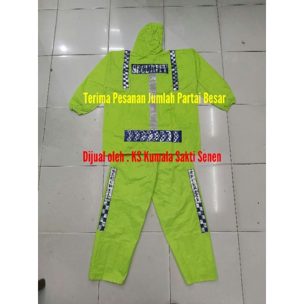 Jas Hujan Stabilo Hijau Security |Raincoat|Jas Hujan Satpam|Kaos Satpam Security|Topi Satpam Security|Pangkat Satpam Security|Rompi Satpam Security|Seragam Satpam Security|Sepatu Satpam Security