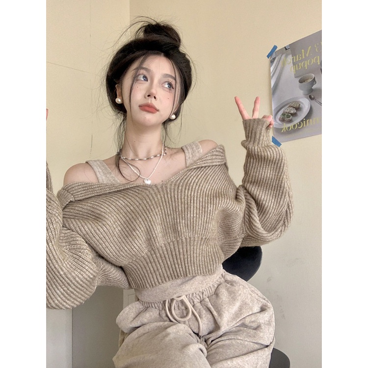 Red Jas gaya malas wanita desain musim semi rasa sweater pendek dengan rompi celana lebar kaki celana wangi kecil setelan tiga potong