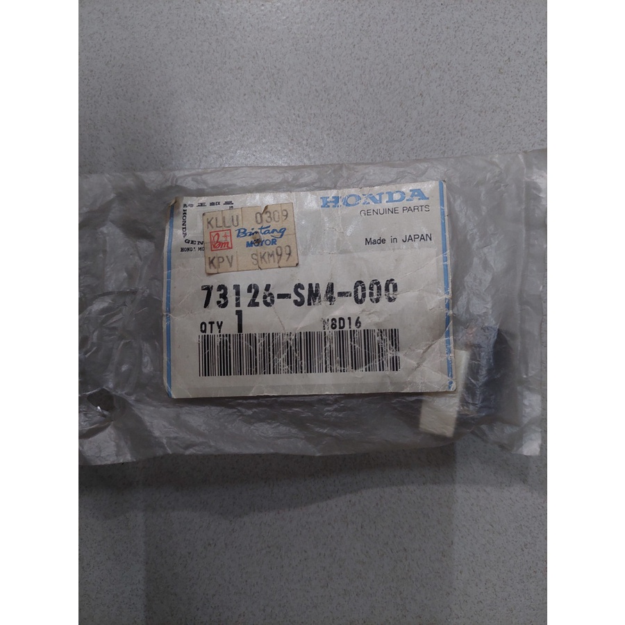 KARET SPACER KACA DEPAN HONDA ACCORD MAESTRO 1990-1993