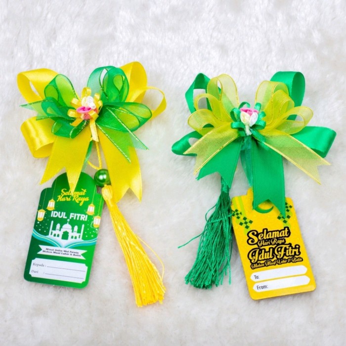 

Pita idul fitri Hampers parsel ramadan isi10pcs dan kartu handtag