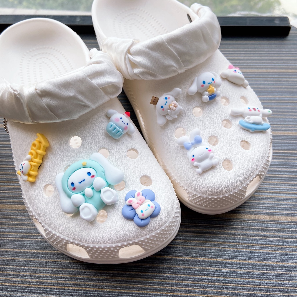 @shinydiy 9 pcs Sanrio Cinnamon Crocs Jibbitz Shoes Charm Sandal Aksesoris Sepatu Hias【asesoris wanita｜crocs jibbitz】