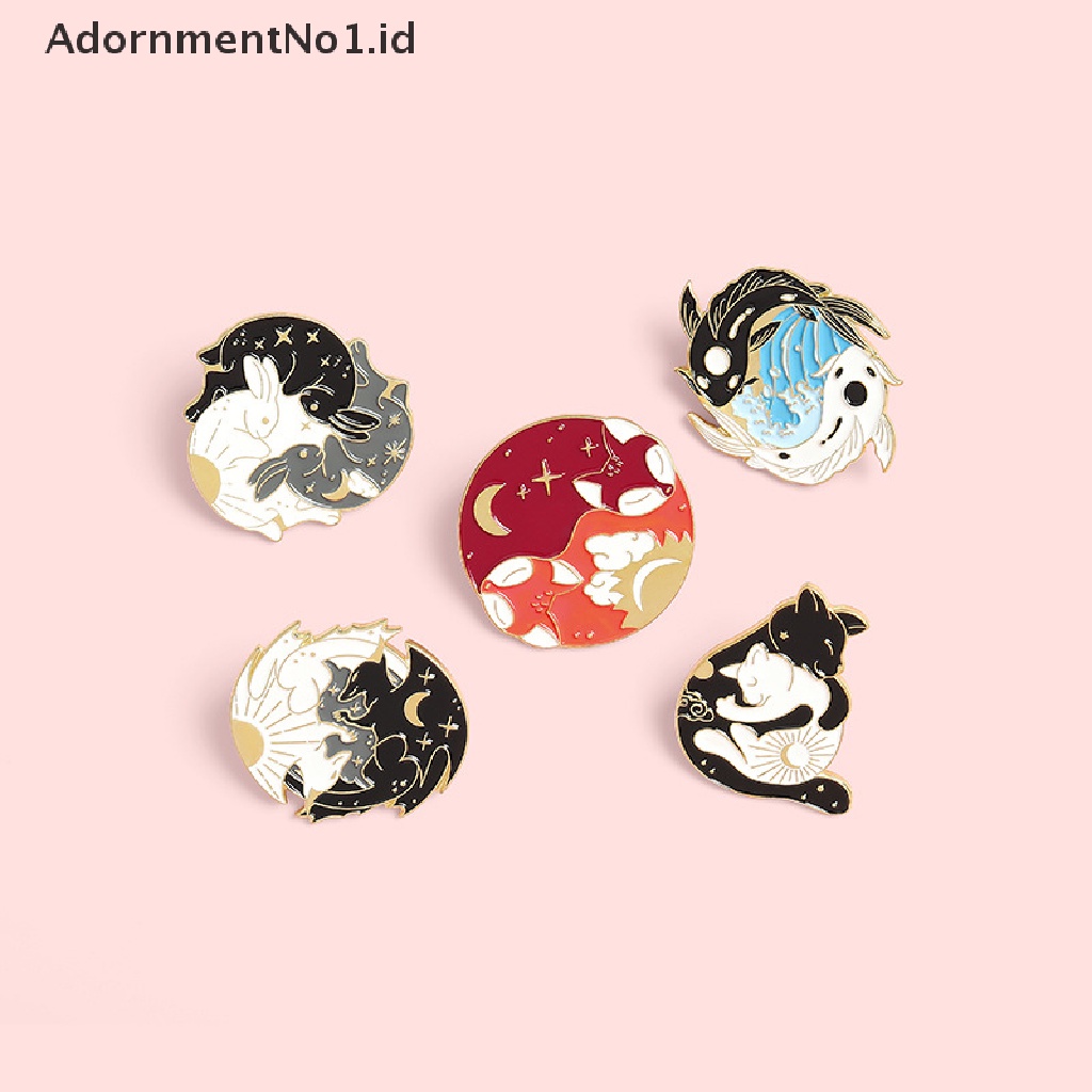 [AdornmentNo1] Enamel Pin Peluk Hewan Kerah Pin Malam Dan Hari Lencana Hitam Putih Kelinci Rubah Bros Tas Pakaian Lapel Pin Lencana Hewan Perhiasan Hadiah [ID]