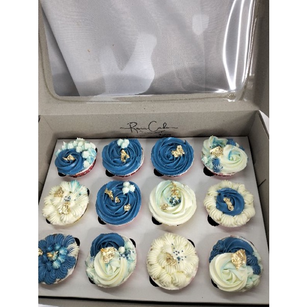 

cup cake white&navi