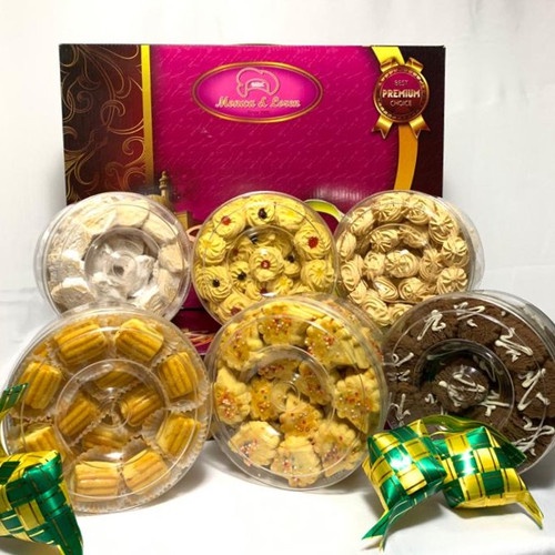 

Kue Paket Monica & Loren Isi 4 Toples, Paket Biasa Monica & Loren Murah Isi 4, Kue Lebaran, Monica & Loren Ori