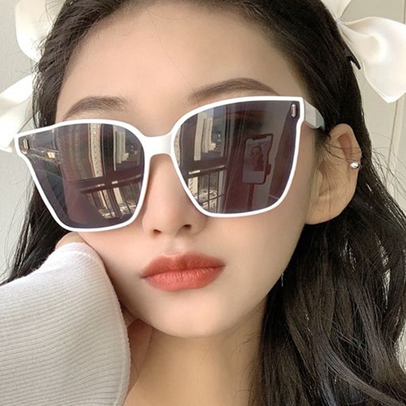 (YUZHU) Kacamata Hitam Bingkai Persegi Transparan Fashion Korea INS Gaya Oversized Frame Sunshade Sunglasses