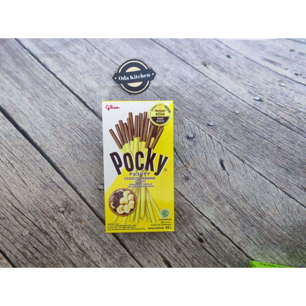 GLICO BISCUIT BISKUIT POCKY CHOCO BANANA COKLAT PISANG 42gr