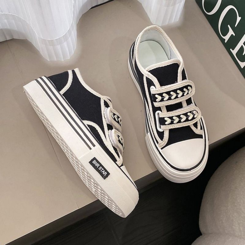 23597 Sepatu Wanita BNR Sneakers Xena Terbaru