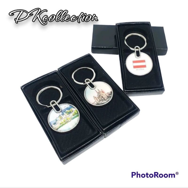 Gantungan kunci austria souvenir keychain Austria Souvenir oleh oleh austria