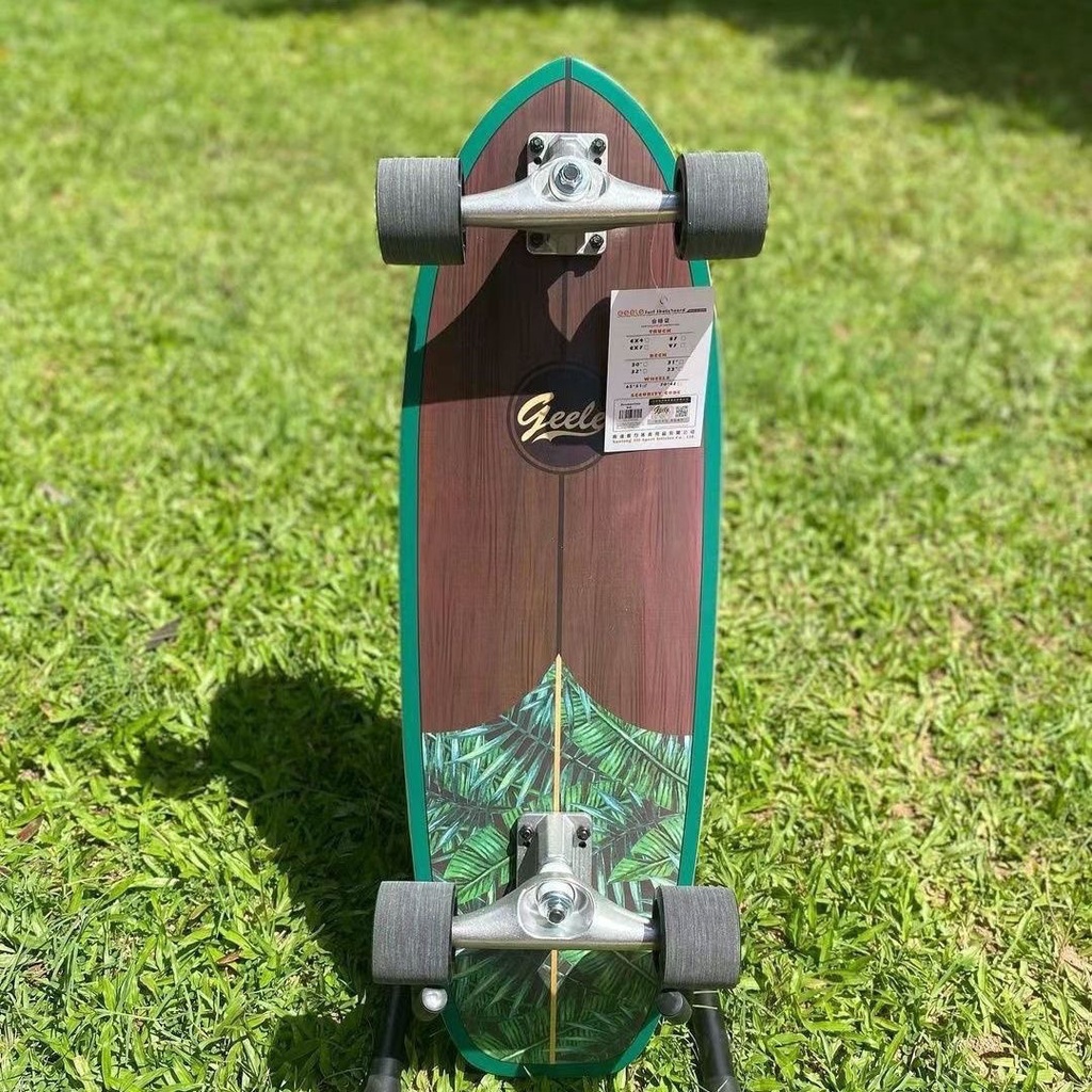 Geele Land Surfboard CX4 Pemula Profesional Skateboard Simulasi Ski Sikat Jalan Berjalan Jalan Jalan Punching Board Ada Pedal