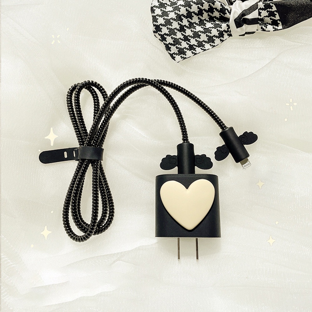 IPHONE Terlaku Untuk Iphone12 /13 Kasus Perlindungan Kabel Data Charger Ponsel Bahan Silikon Fashion Cinta Gaya Tempat Penyimpanan