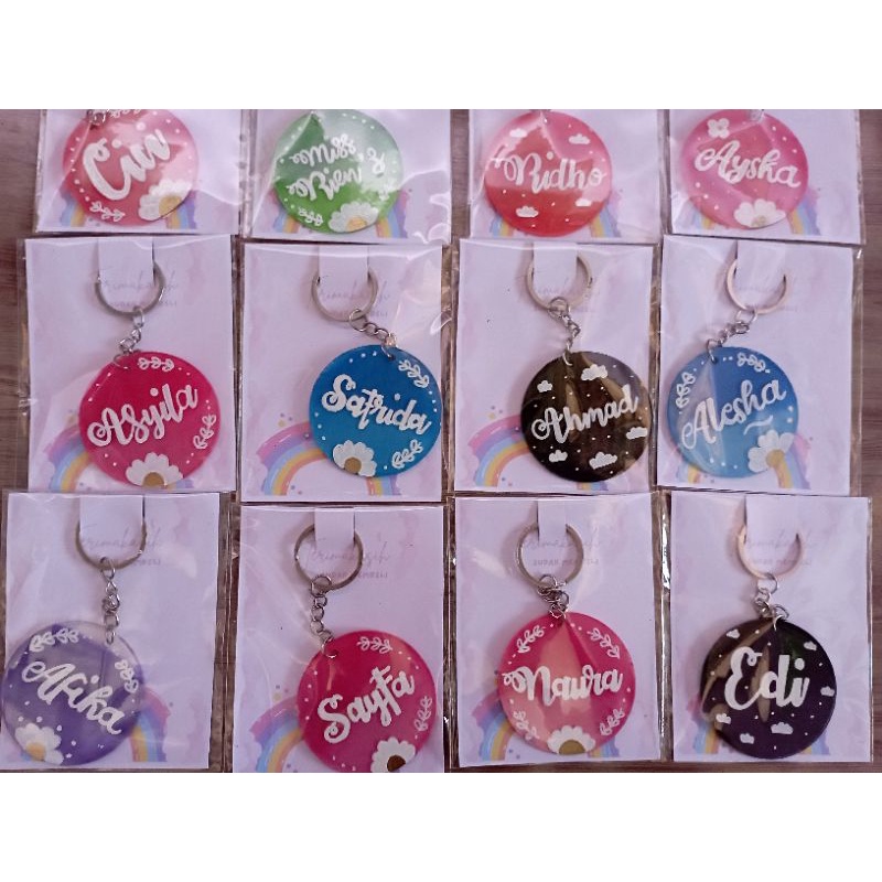 

Gantungan kunci akrilik, gantungan tas, gantungan custom