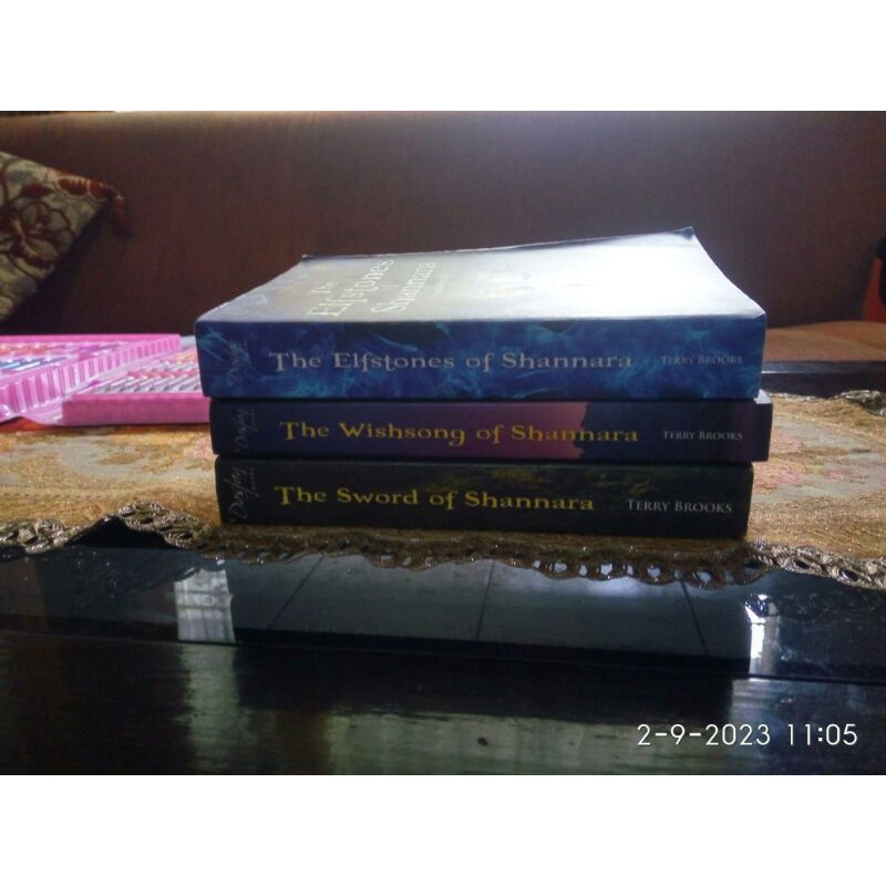 Novel Shannara Series by Terry Brooks