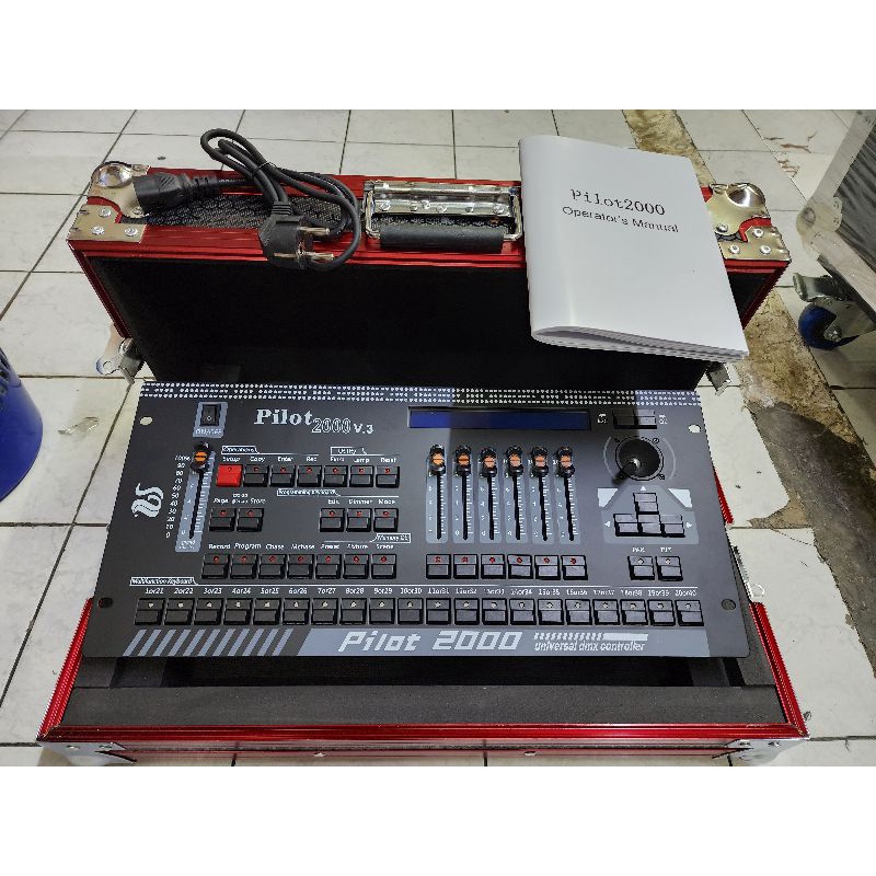 Mixer console Lighting Dmx Pilot 2000 multifungsi Bonus Hardcase tebal dan kuat