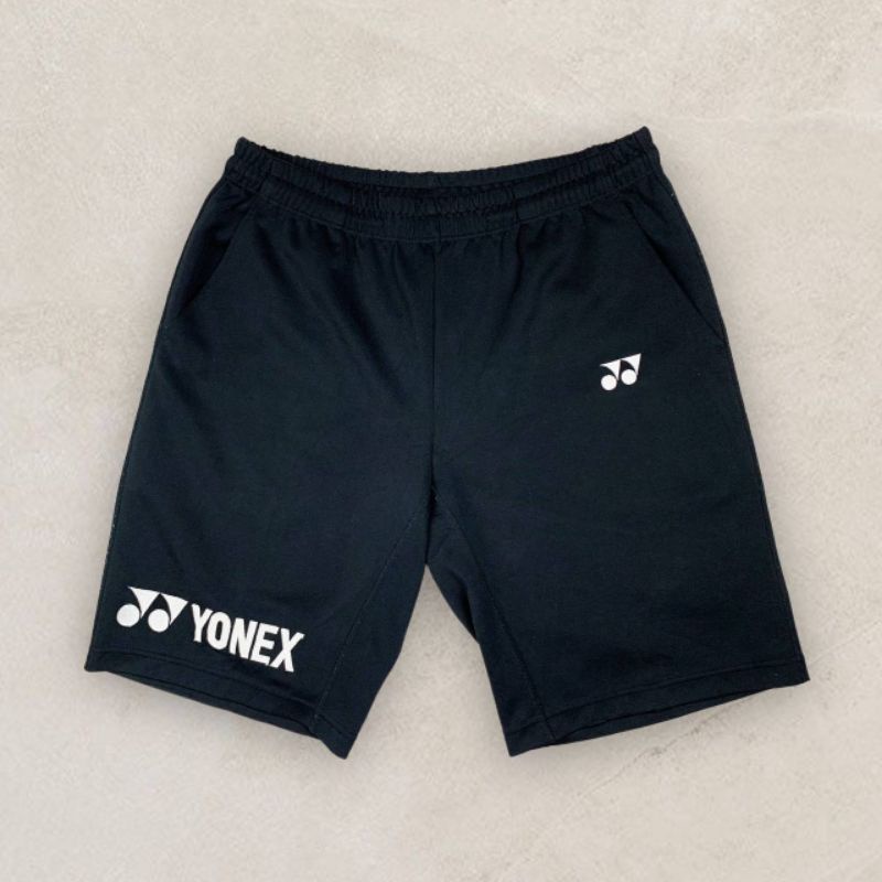 Celana pendek YONEX