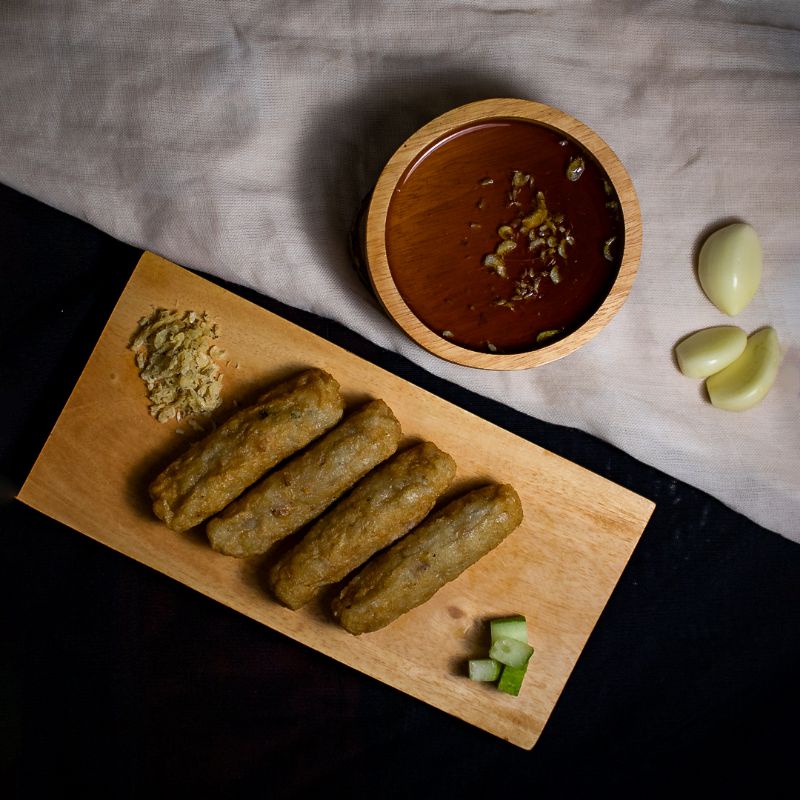 

Pempek Tenggiri Asli (6pcs Pempek Lenjer)