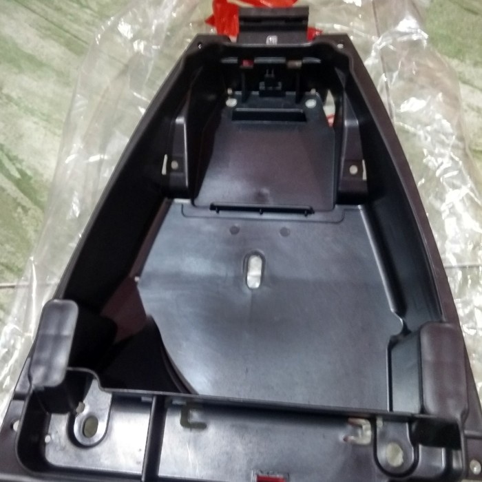 Terlaris Bagasi Motor Luggage Box Suzuki Skydrive