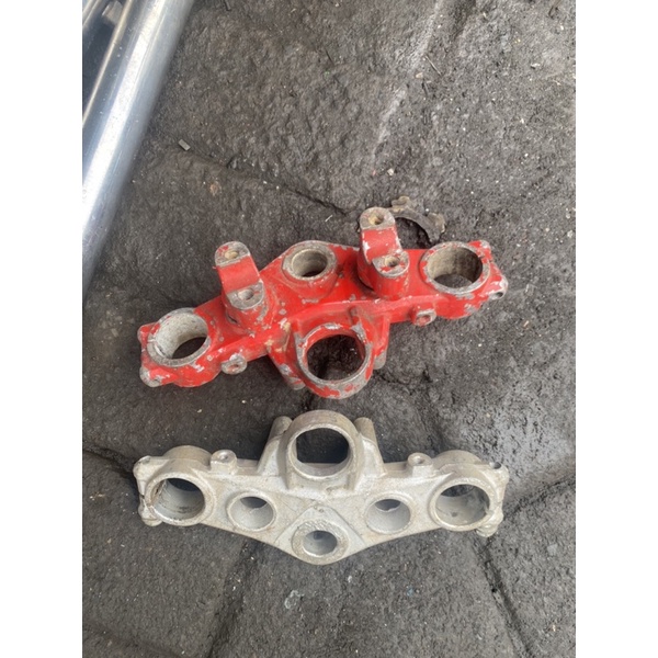 Segitiga T atas Kawasaki KLX 150 S ori