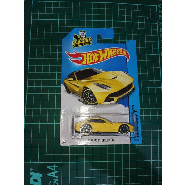 Hotwheels Ferrari F12 Berlinetta