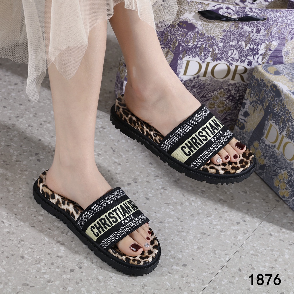 D Sandal 1876