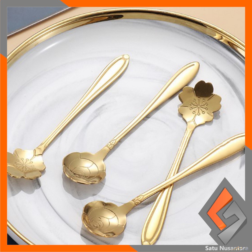 SN-C766 Sendok Korea Teh Kopi Kecil Stainless Steel Motif Love Elegant Warna Gold / Sendok Bunga Emas Spoon Dessert Import