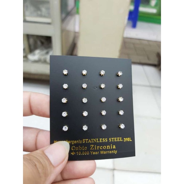 Anting Giwang Bulet ( HARGA PER PASANG ) Dasar Putih Mata Putih