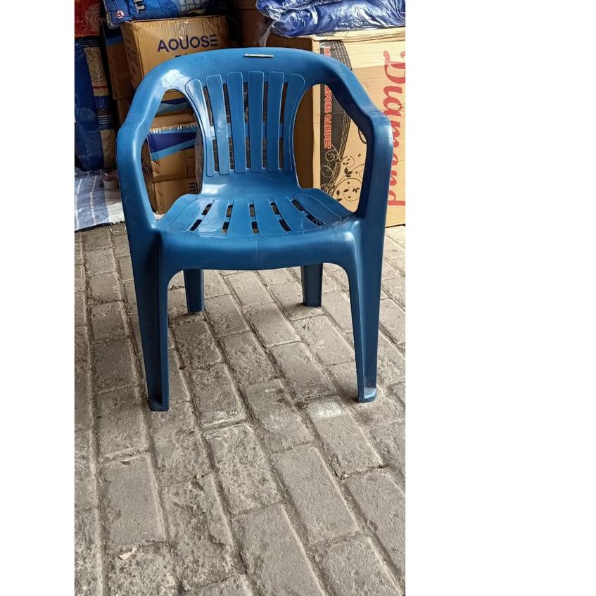● kursi plastik / kursi santai plastik ✿