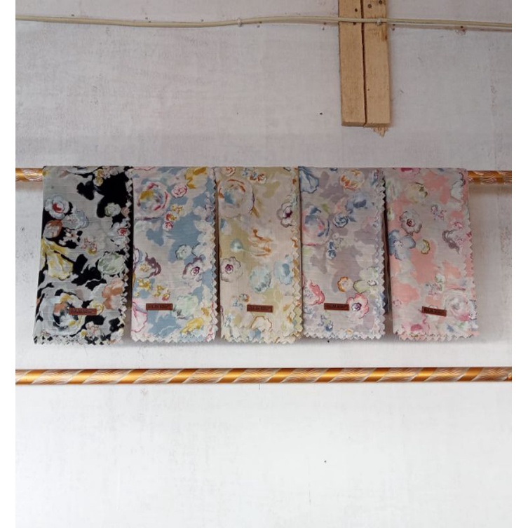 HIJAB MOTIF KHALISA SCRAF