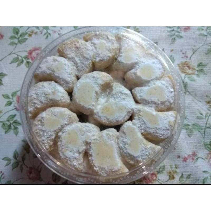 

KUE PUTRI SALJU/KUE TOPLES 500gram