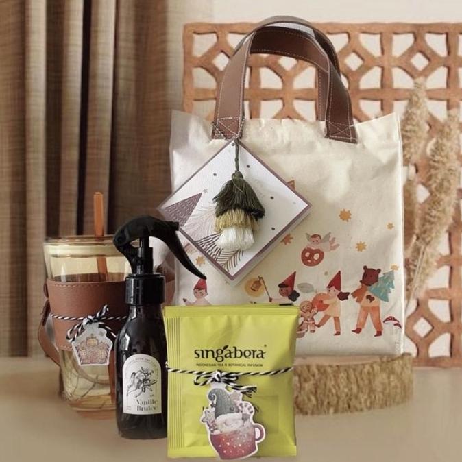 

NEW YEAR CHRISTMAS HAMPERS | HADIAH NATAL TAS NATAL TAHUN BARU GIFT HR646541T