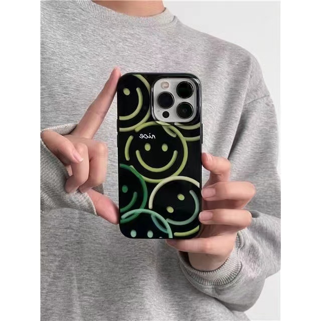 IPHONE Ins Hijau Smiley Face Cocok Untuk Iphone14 14pro 14plus 13 13mini 13pro 13prm iPhone12 7Plus 8Plus Xr XS 13 12mini Pro Max Empat Sudut Casing Ponsel Tahan Guncangan