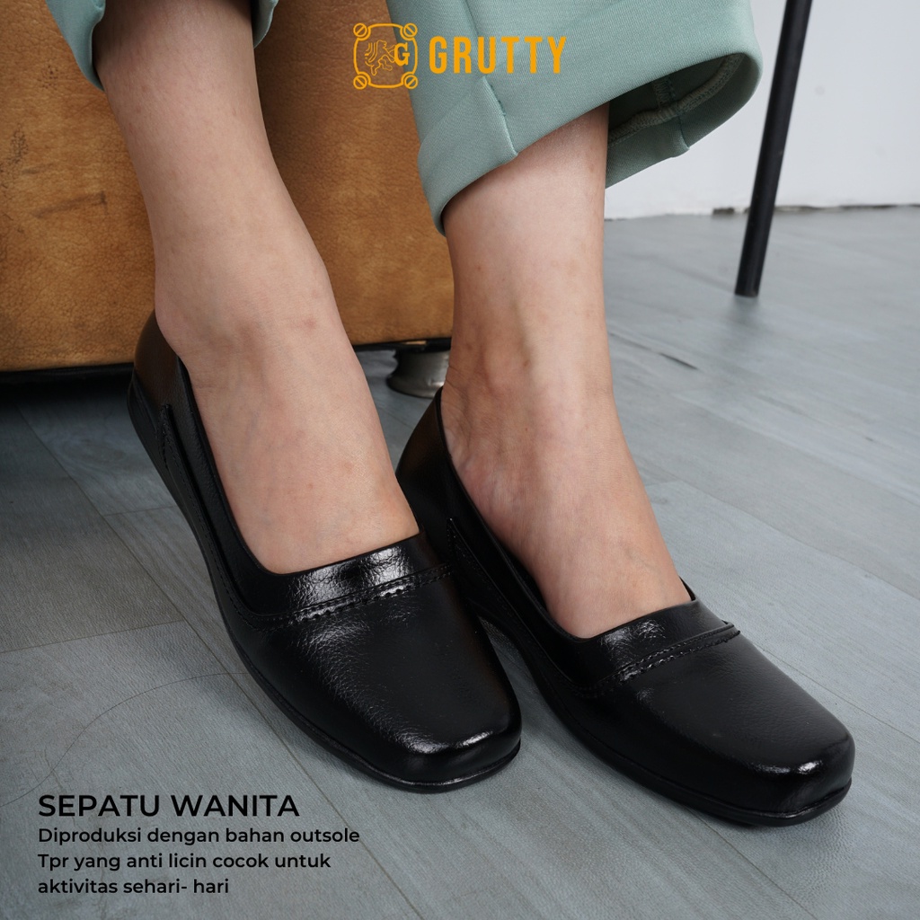 Sepatu Wanita Flat Shoes Pantofel  Kerja tanpa hak  Fio Hitam