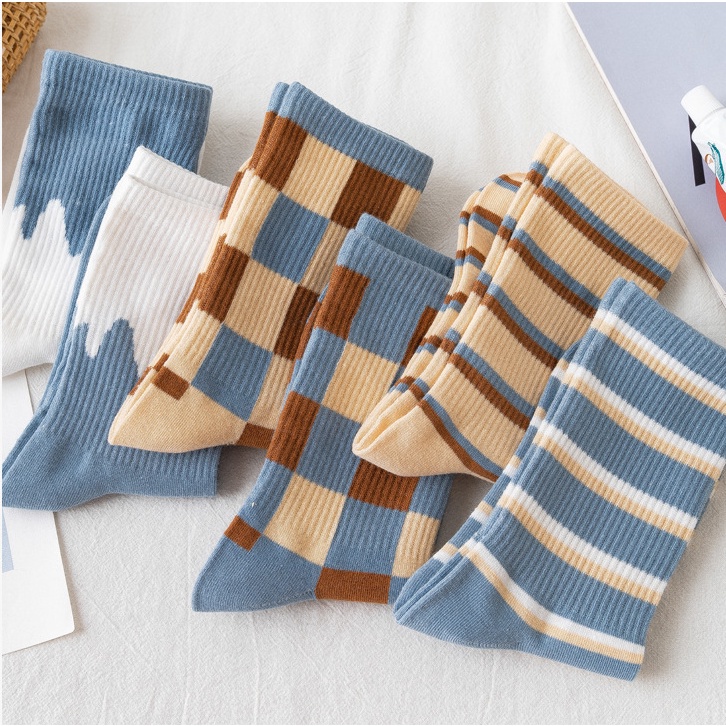 ⭐️𝐈𝐇𝐒 𝟔𝟏𝟎 𝐋𝐚𝐦𝐩𝐮𝐧𝐠⭐️Kaos Kaki Pria Wanita Panjang Setinggi Betis Motif Catur New Fashion Korean Style Socks