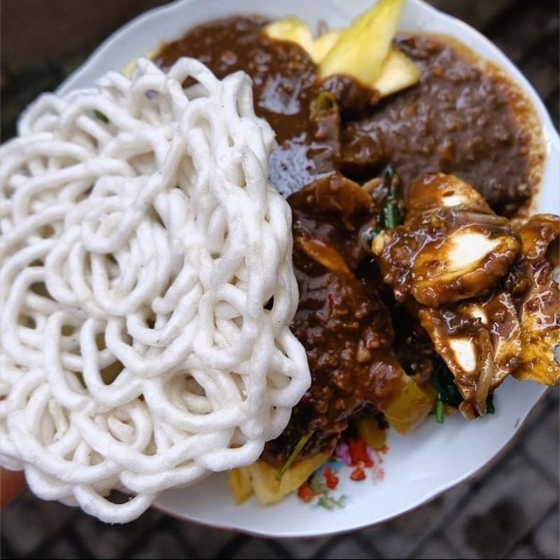 

Rujak Cingur Campur