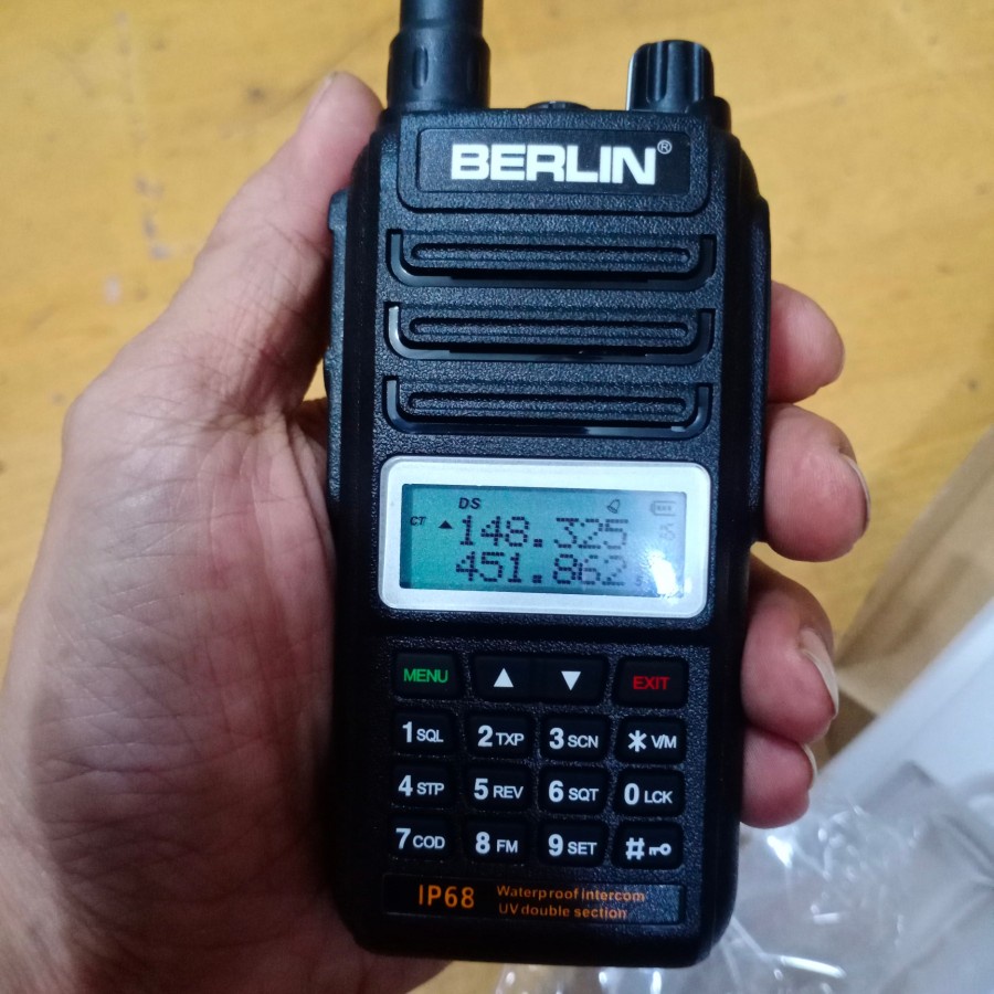 HT BERLIN BL-618 bl618WATERPROOF VHF 136-400MHZ UHF 400-480 MHz 10WAT