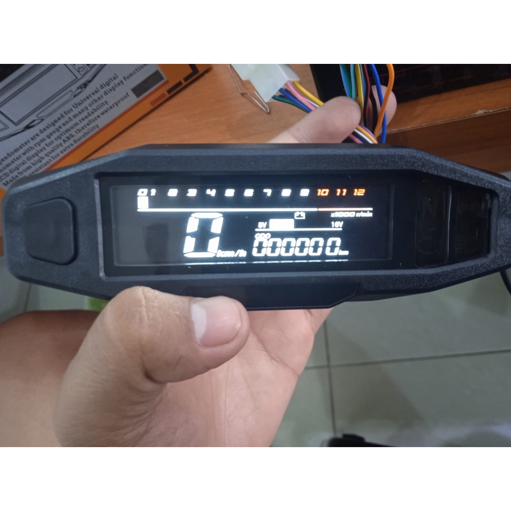 SPEDOMETER FULL DIGITAL REPLIKA KTM KOMPLIT SOKET DAN SENSOR KECEPATAN