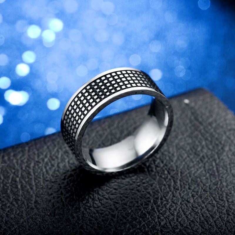 Cincin Bahan Titanium Steel Warna Hitam Gaya Eropa Amerika Untuk Pria