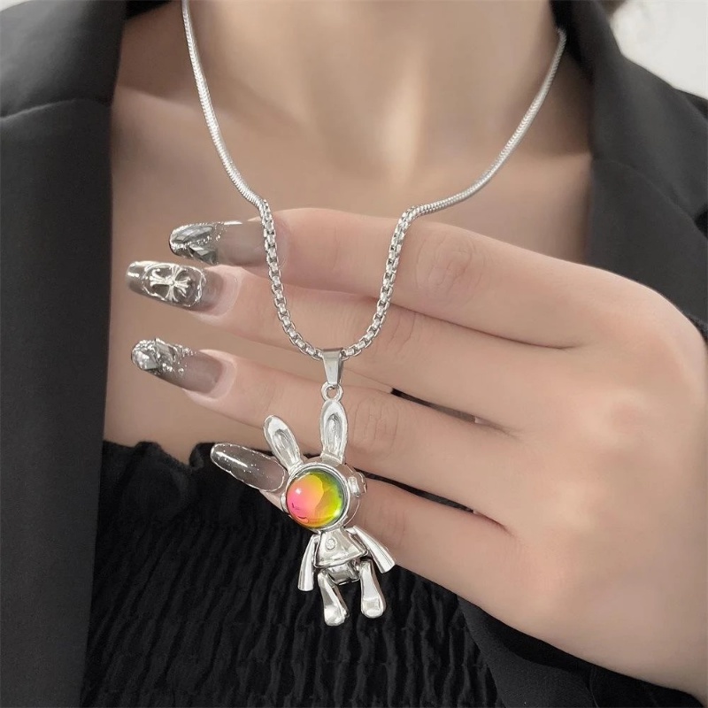 Fashion Simple Space Rabbit Necklace/Pria Dan Wanita Hip-hop All-match Liontin Rantai Choker