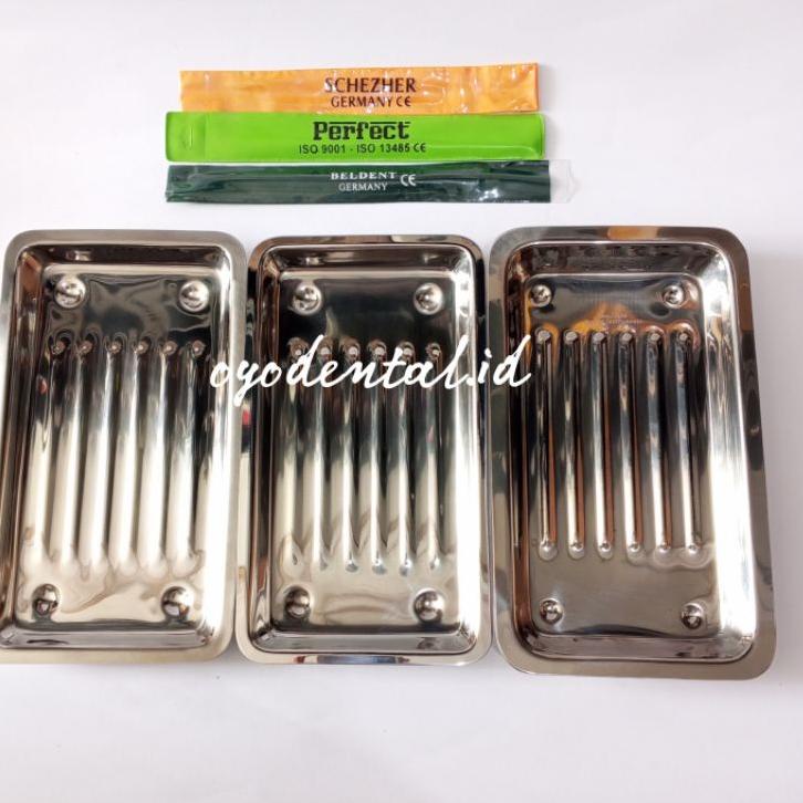 Dental scaler tray / scaller nierbeken tray / neirbeken dental instrument ... .