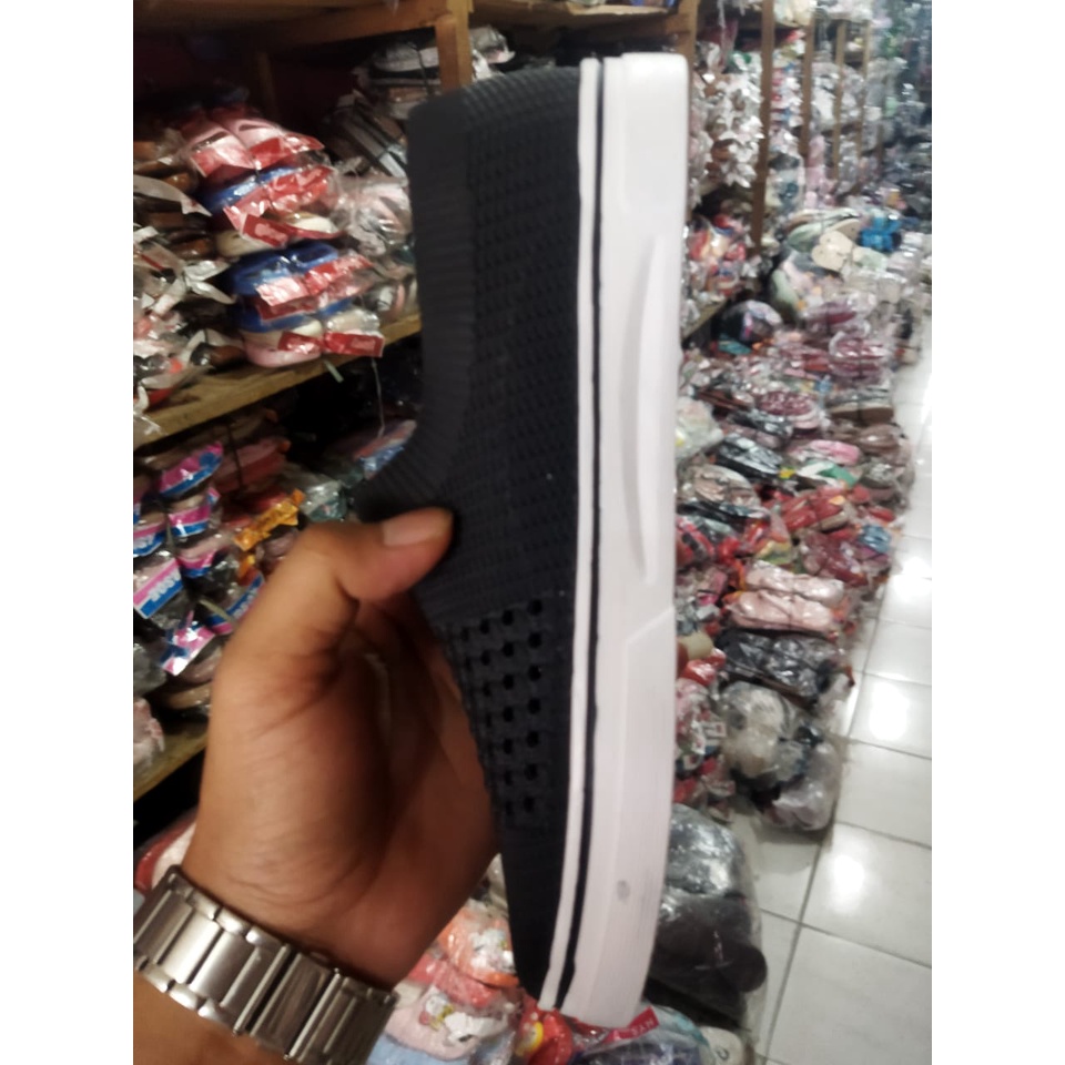 SEPATU PEREMPUAN ATT RLS 504 SLIP ON ANTI AIR/ SEPATU WANITA MODEL JARING