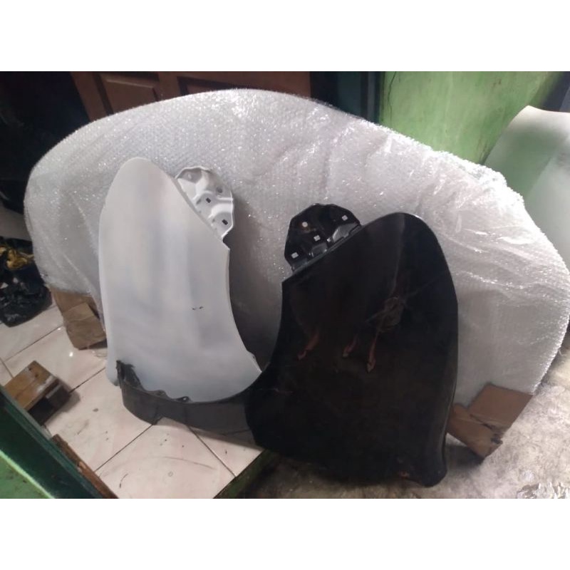 Fender / spakbor kiri kanan Toyota Avanza / xenia 2016 - 2020 original