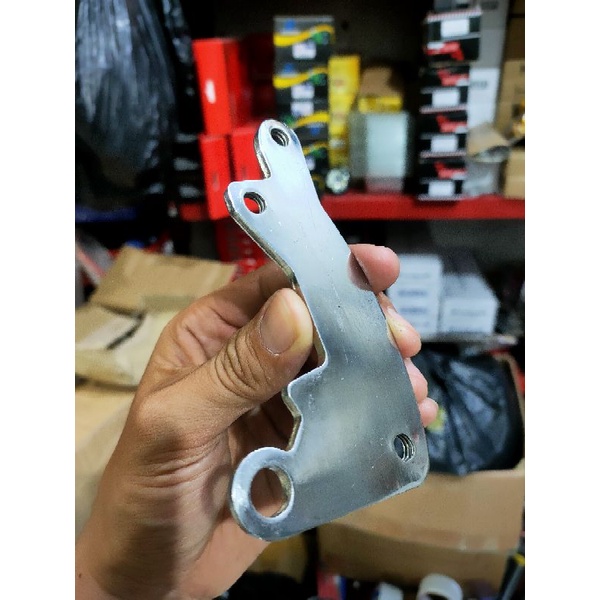 BREKET KALIPER STANDAR DISC 220MM HONDA MATIC BEAT SCOOPY NEW VARIO 125 150 BEAT NEW BEAT FI SCOOPY KARBU BEAT STREET