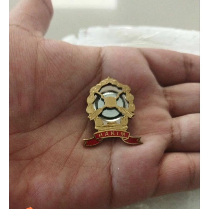 Pin Hakim Tinggi Pin magnet Hakim Tinggi pin cakra