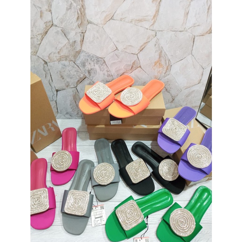 ZRA Embellished Rhinestones Flat Sandals (ZR2092)
