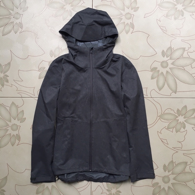 Uniqlo BlokTech Jacket